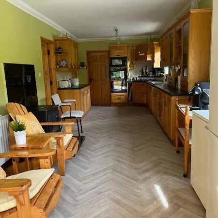 Runclevin House دانفاناغي