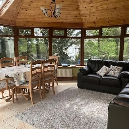 بيت للعطل Runclevin House